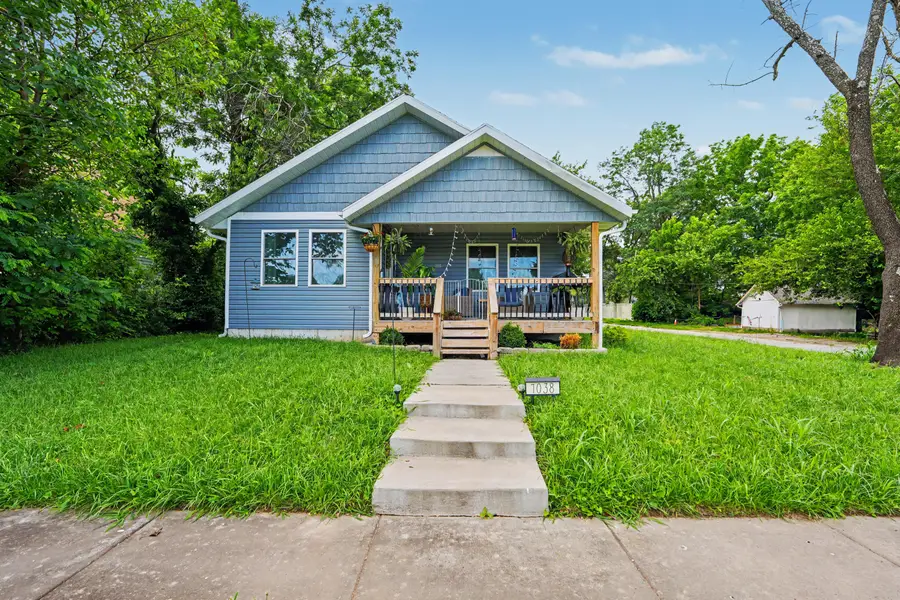 1038 W Thoman Street, Springfield, MO 65803 - #3