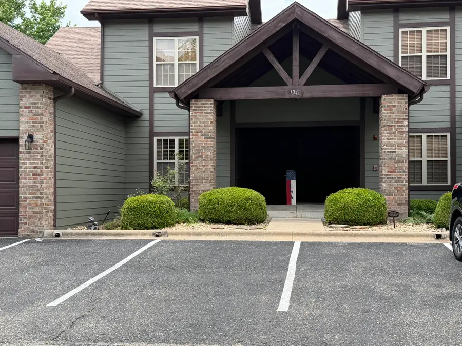 1241 Golf Drive #1, Branson West, MO 65737 - #2