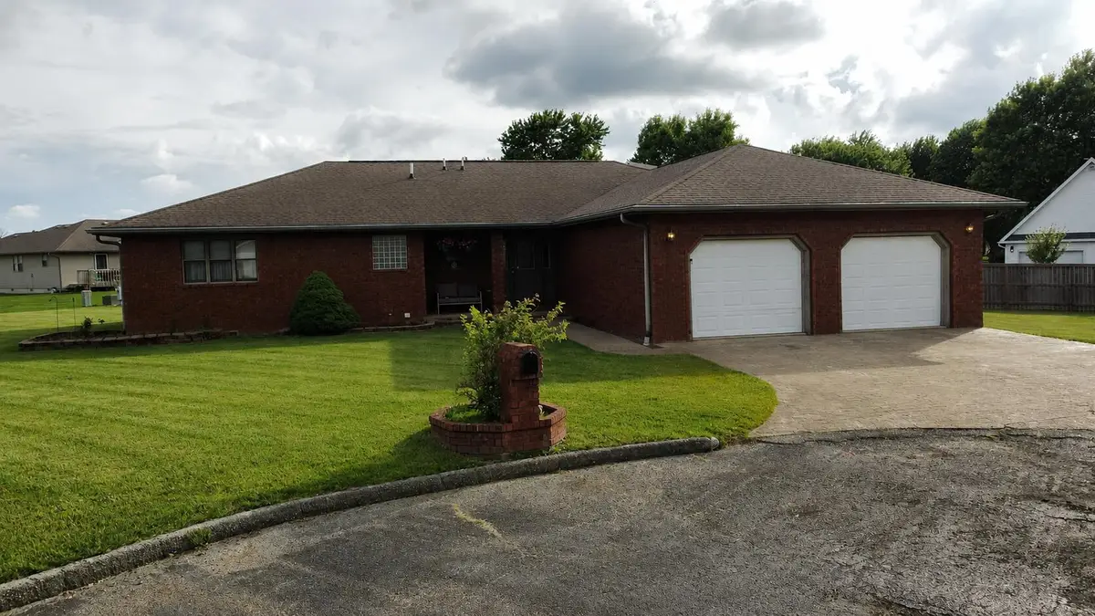 1603 Davis Circle, Mountain Grove, MO 65711 - #1