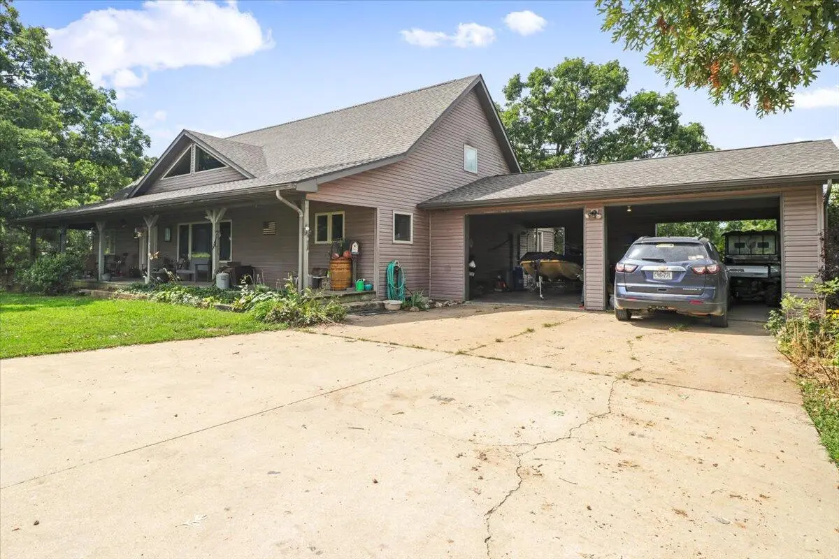 5025 M Highway, Mountain Grove, MO 65711 - #1