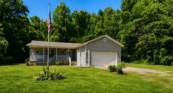 101 Bear Lane, Seneca, MO 64865