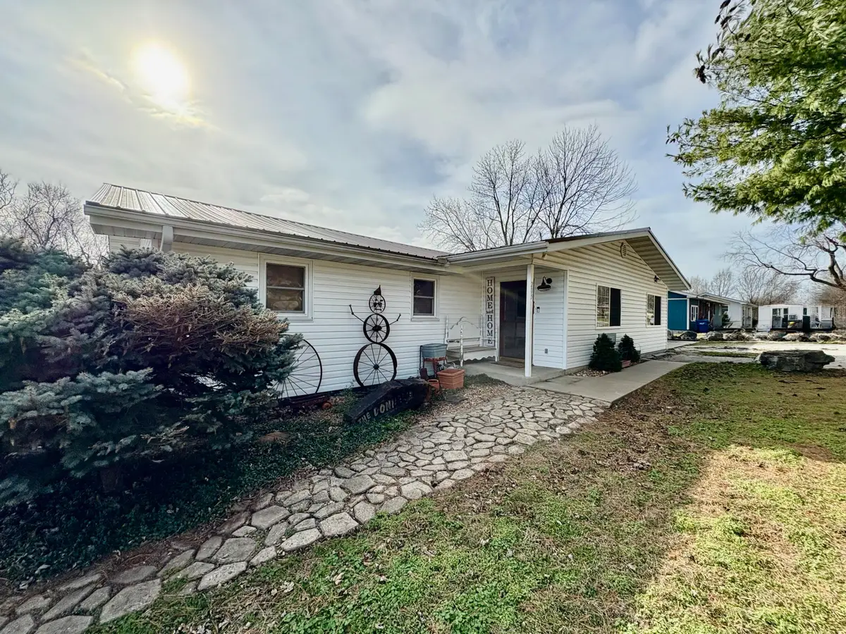203 Wynes Circle, Greenfield, MO 65661 - #1