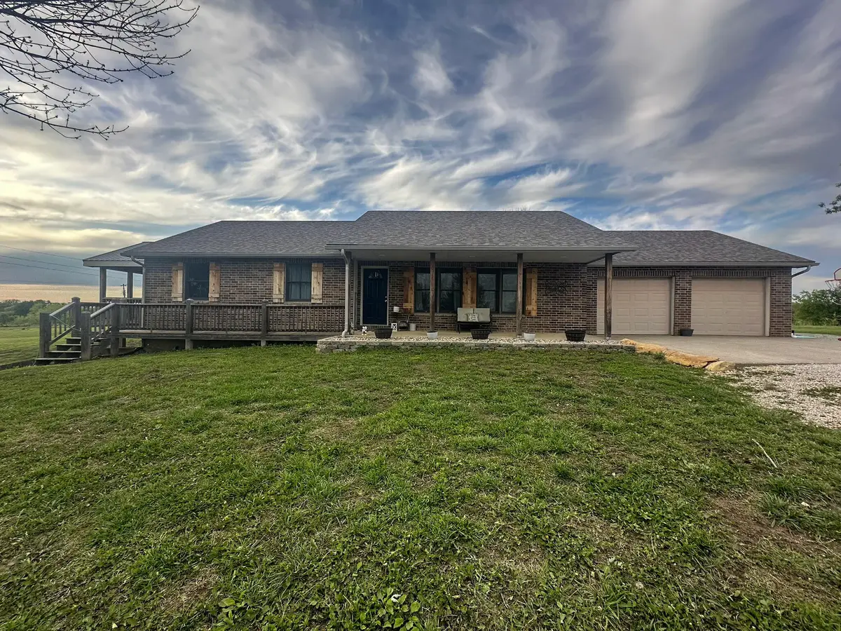 783 NW 43p Road, Clinton, MO 64735 - #1
