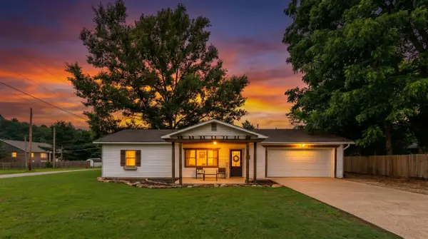 444 Monroe Street, Thayer, MO 65791