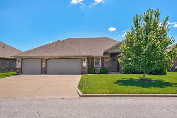 626 N Eagle Park Circle, Nixa, MO 65714