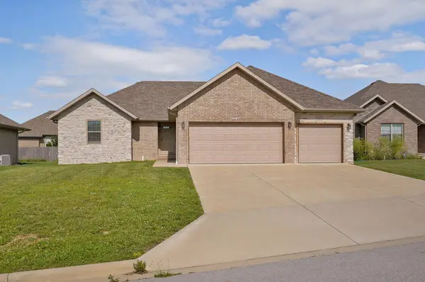664 N Montego Street, Nixa, MO 65714