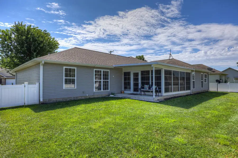 1310 Hale Mcginty Drive, Neosho, MO 64850 - #3