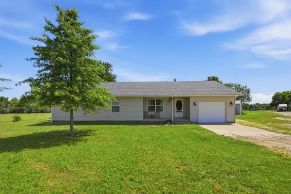 4601 Starling Road, Pierce City, MO 65723