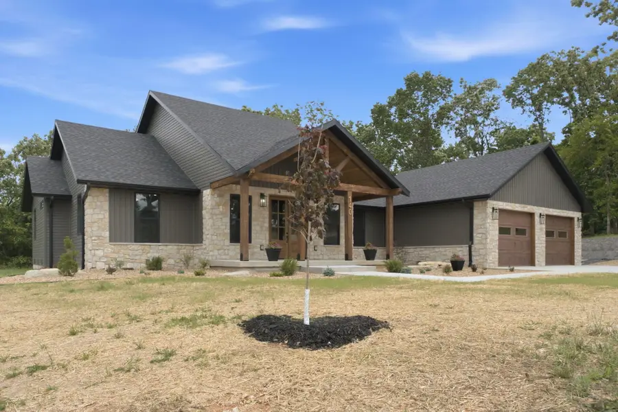 140 Boroughs Street, Cabool, MO 65689 - #3
