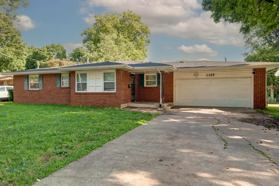 1105 E Edgewood Street, Springfield, MO 65807 - #2