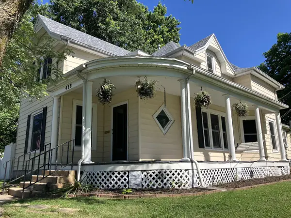 438 E Washington Street, Marshfield, MO 65706