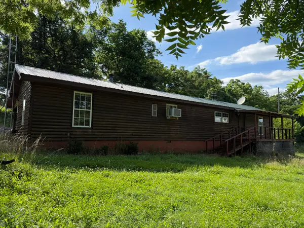 1287 Highway Nn, Bolivar, MO 65613