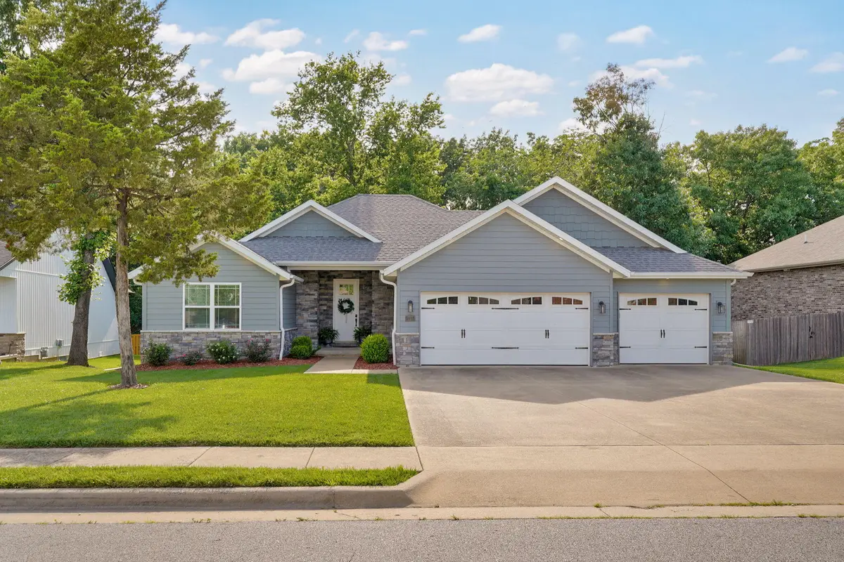 5659 S Cloverdale Lane, Battlefield, MO 65619 - #1