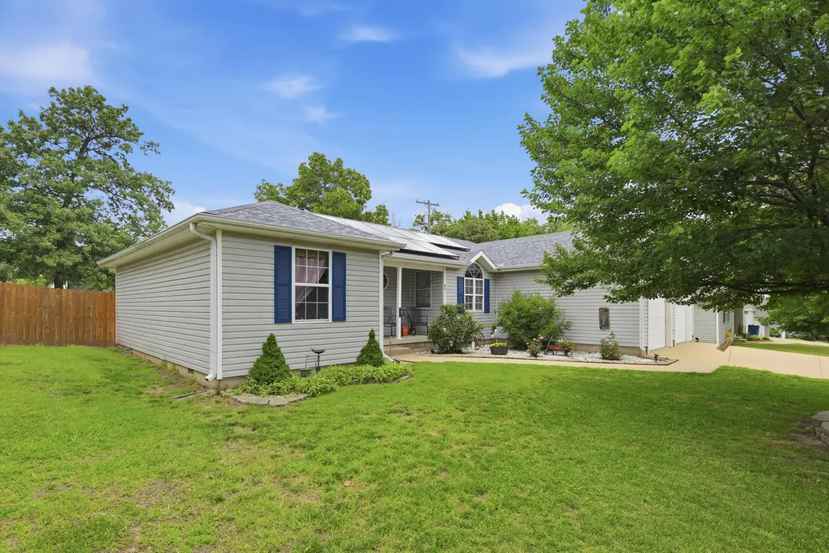 901 E Yuma Street, Joplin, MO 64801 - #1
