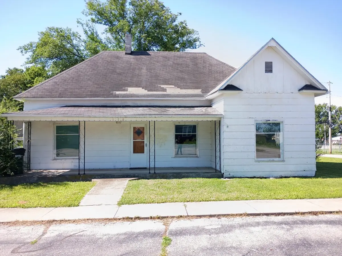 118 W Main Street, Wheaton, MO 64874 - #1