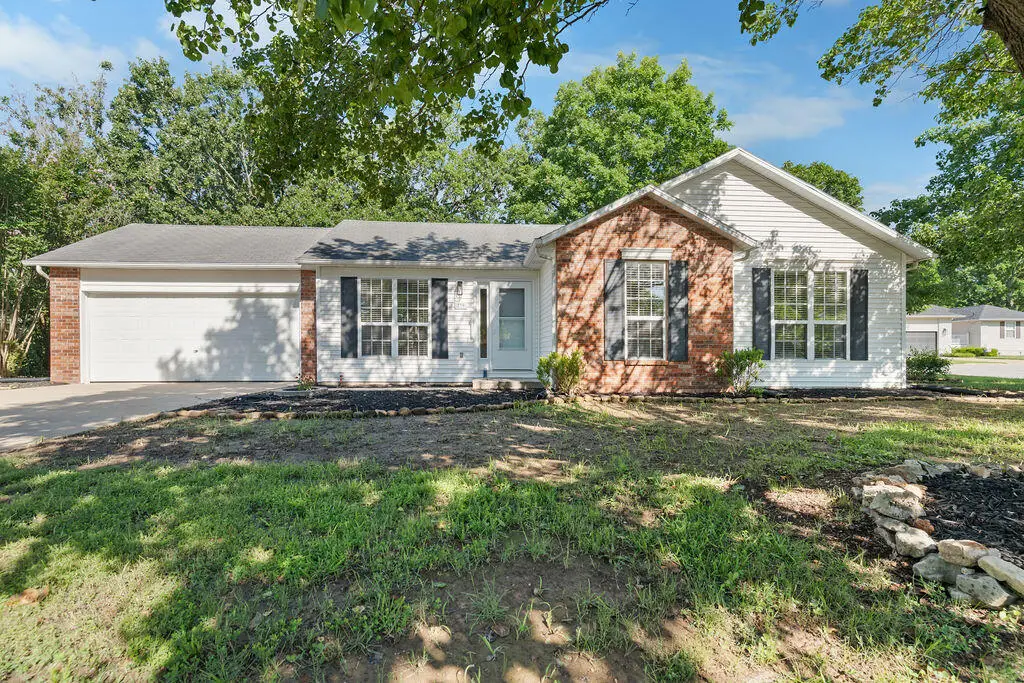 230 Meadow Ridge N, Branson, MO 65616 - #1
