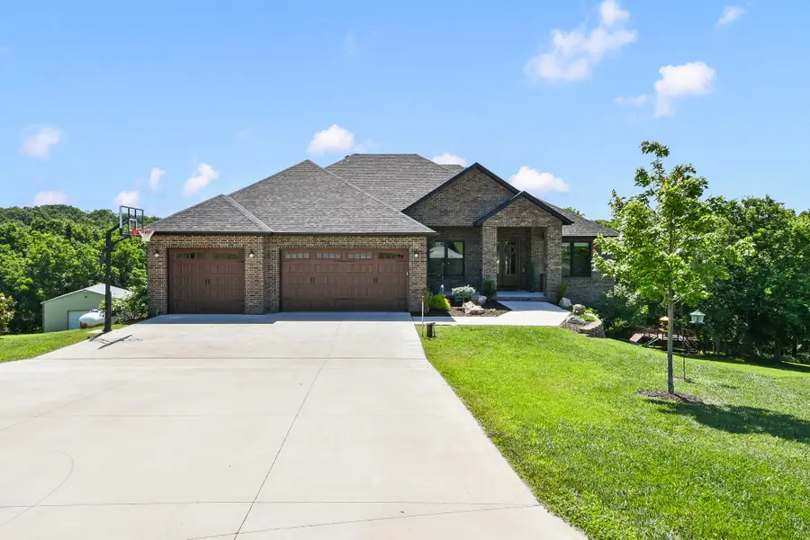 358 Thornbrooke Drive, Rogersville, MO 65742 - #2