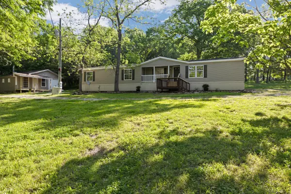 13855 SE Highway T, Weaubleau, MO 65774