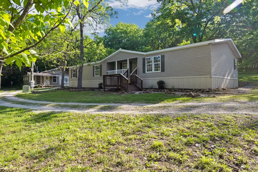 13855 SE Highway T, Weaubleau, MO 65774 - #2