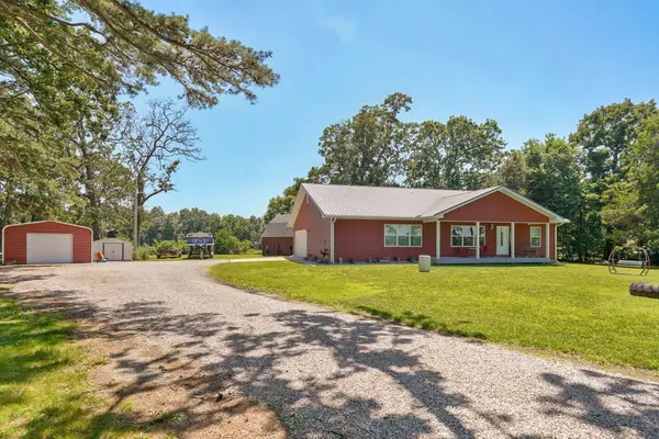 814 W Hayward Drive, Mt Vernon, MO 65712
