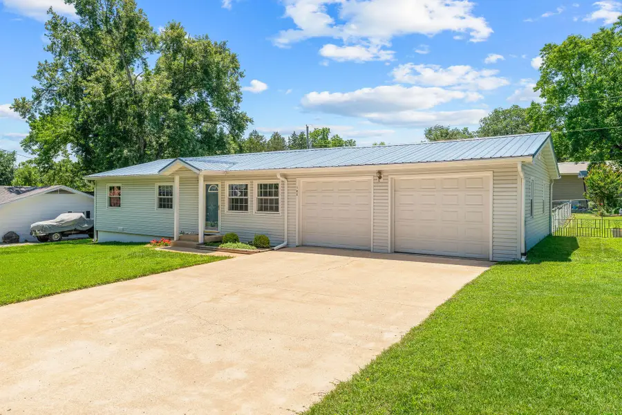 160 South Street, Hollister, MO 65672 - #2