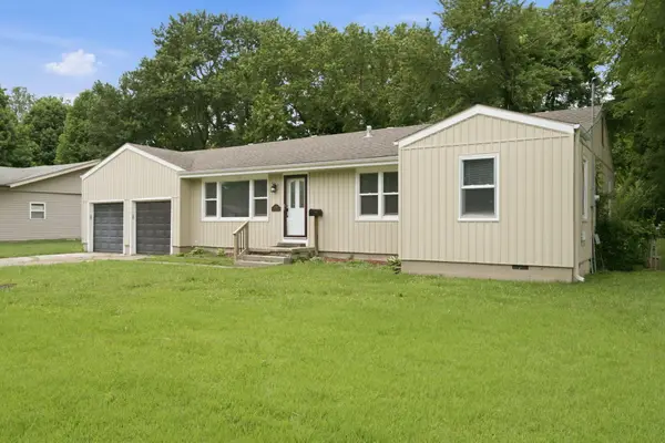 1259 E Berkeley Street, Springfield, MO 65804