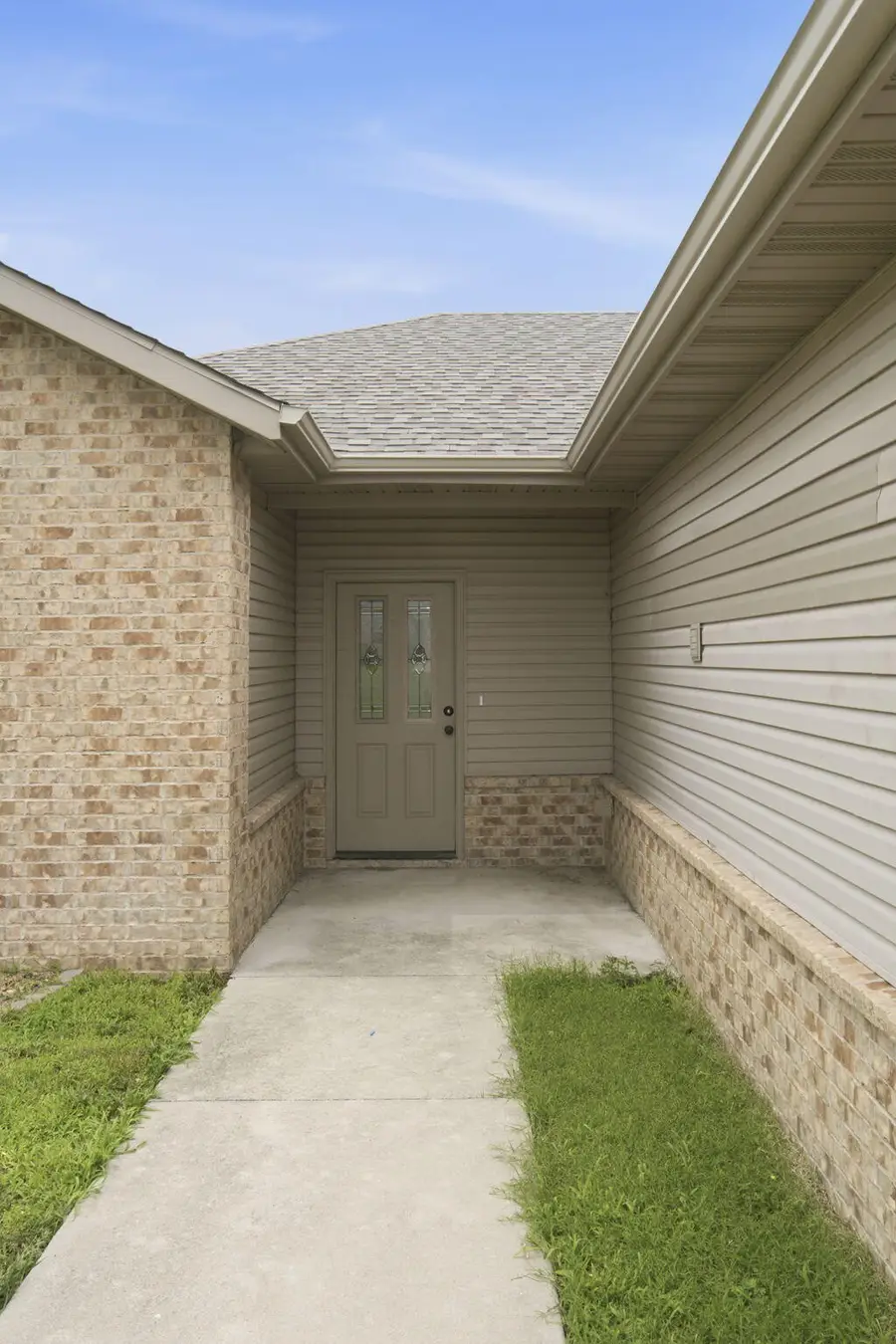 3103 N Albertha Avenue, Springfield, MO 65803 - #3