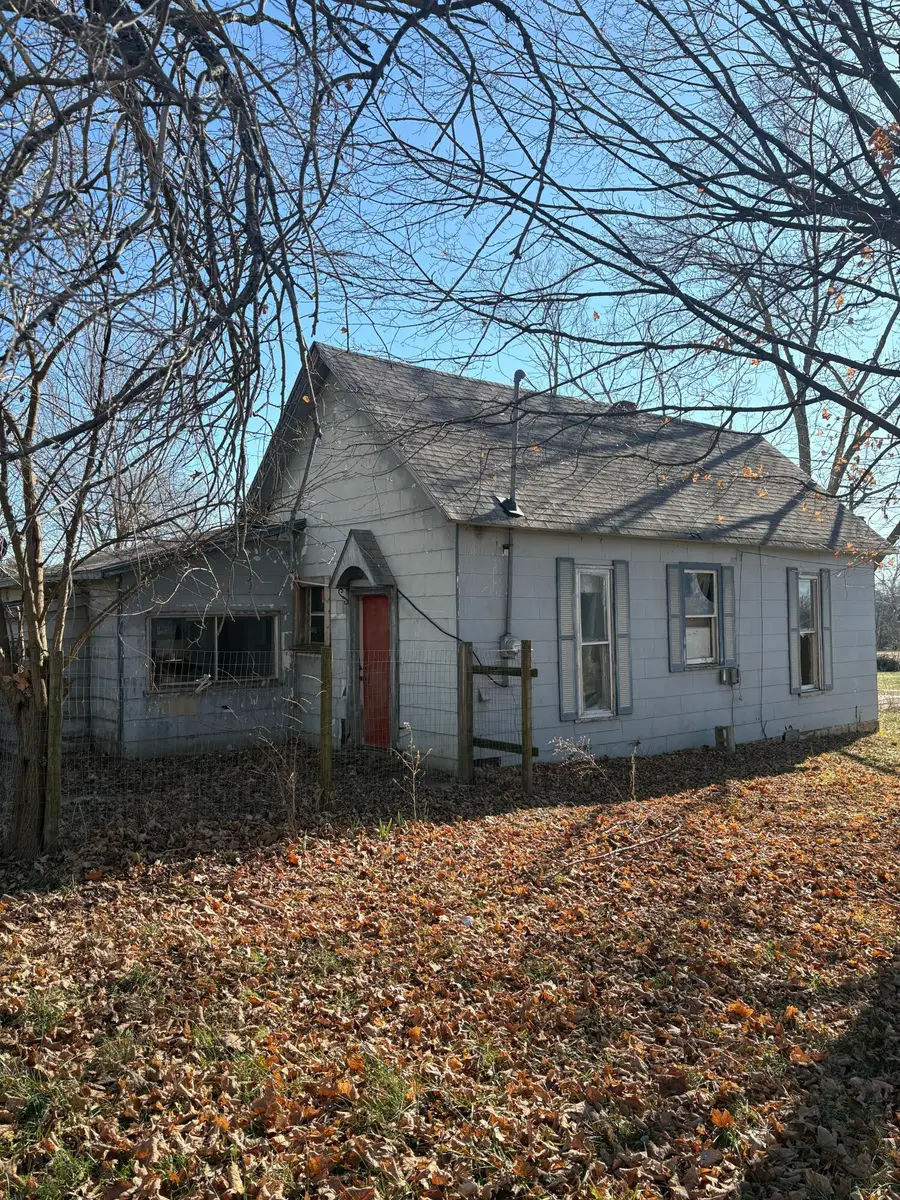 501 E Main Street, Humansville, MO 65674 - #2