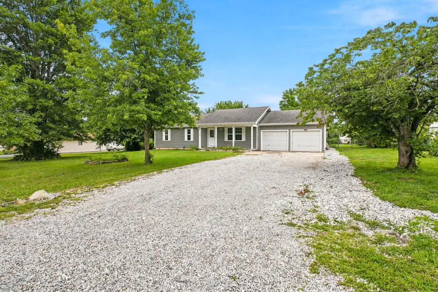 102 Murray Street, Pleasant Hope, MO 65725 - #2