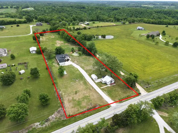 6074 6080 North State Highway 125, Rogersville, MO 65742