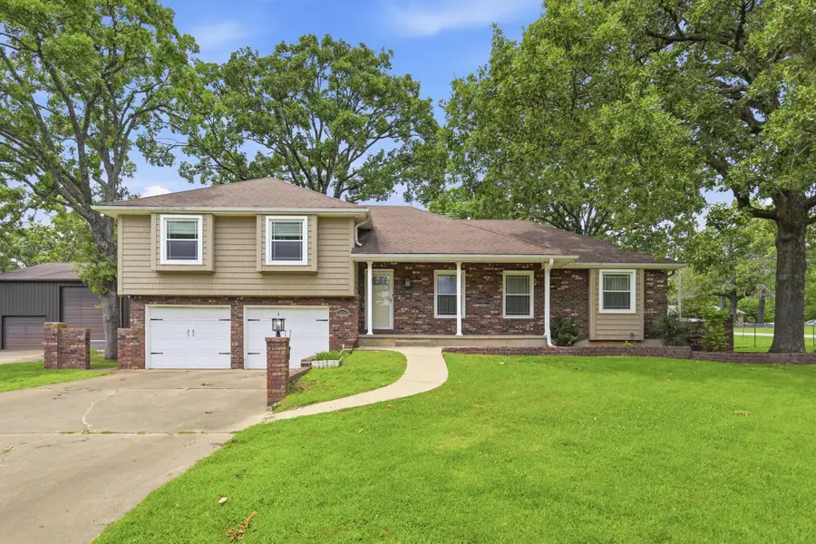 2020 S Eastwood Road, Joplin, MO 64801 - #2