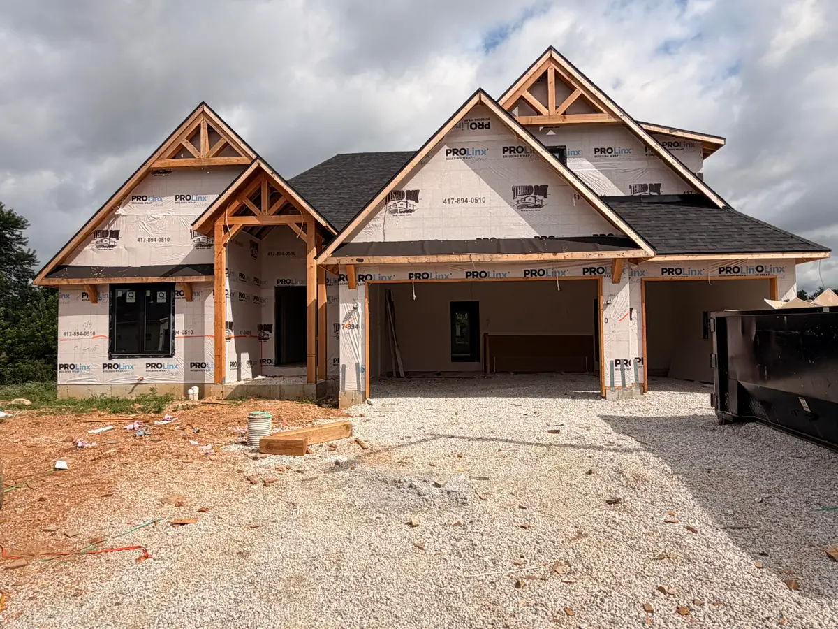 1743 E Skyline, Ozark, MO 65721 - #1