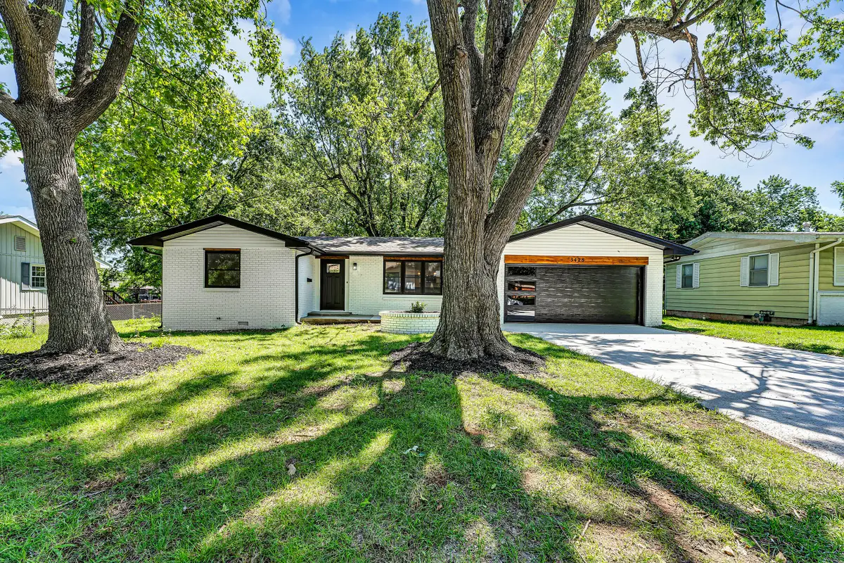 3428 S Fort Avenue, Springfield, MO 65807 - #1