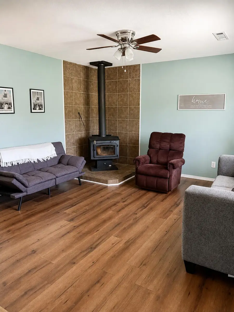 629 S Miller Avenue, Springfield, MO 65802 - #2