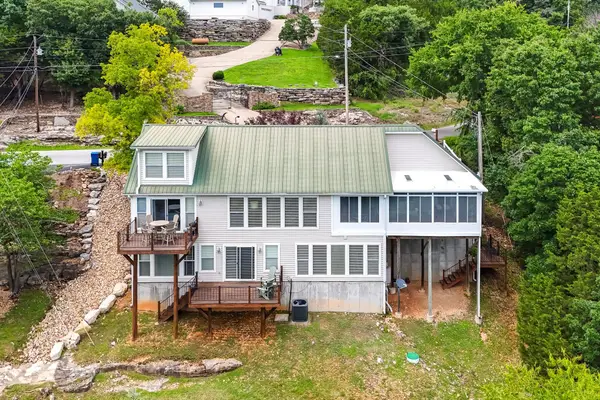 464 Slane Chapel Road, Branson West, MO 65737