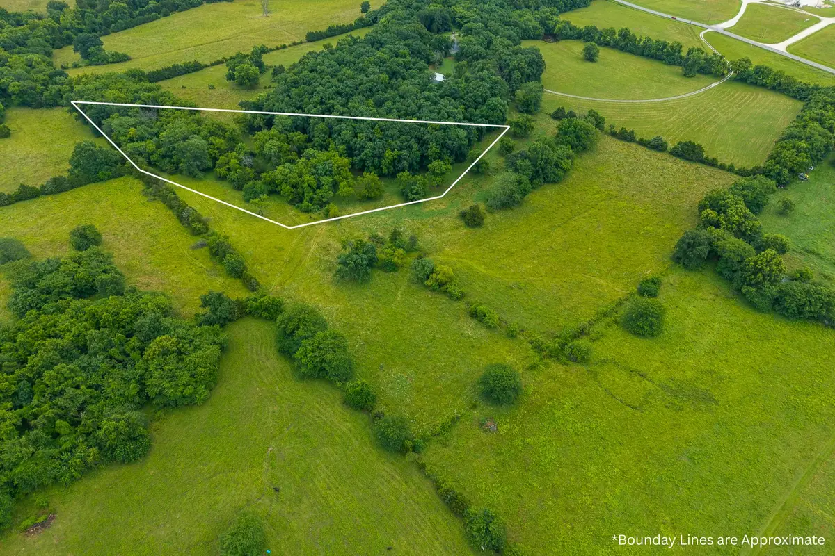 9 State Highway 32, Stockton, MO 65785 - #1