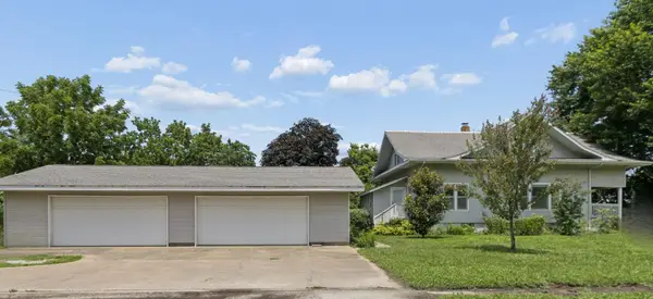 605 South Street, Stockton, MO 65785