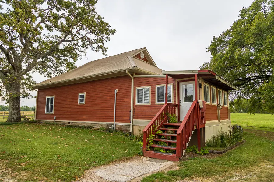 10374 S 1575 Road, Nevada, MO 64772 - #3