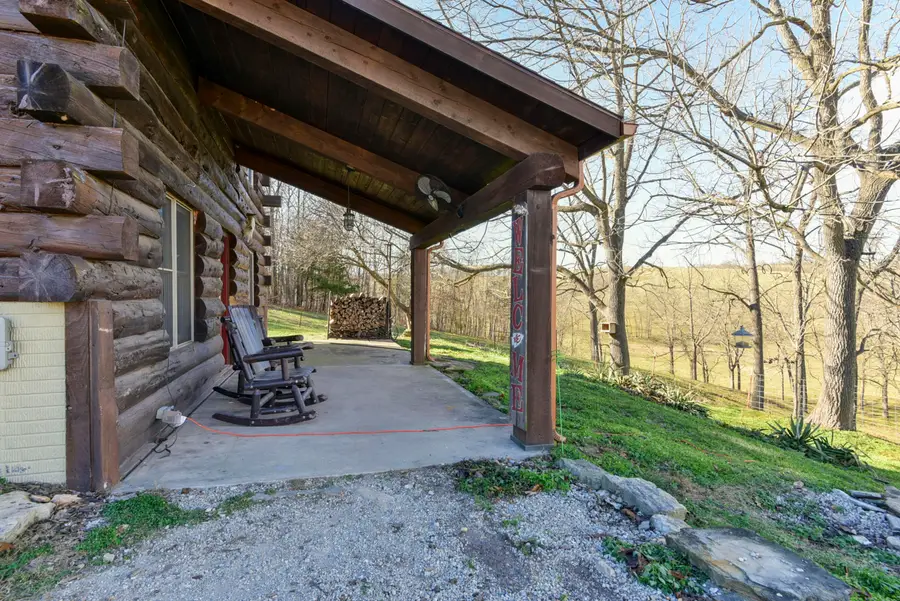19005 Farm Road 1170, Cassville, MO 65625 - #2