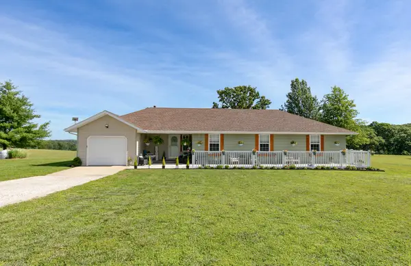 606 N Farm Road 35, Bois D Arc, MO 65612