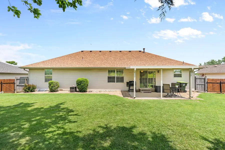 3172 W Grandview Street, Springfield, MO 65803 - #2