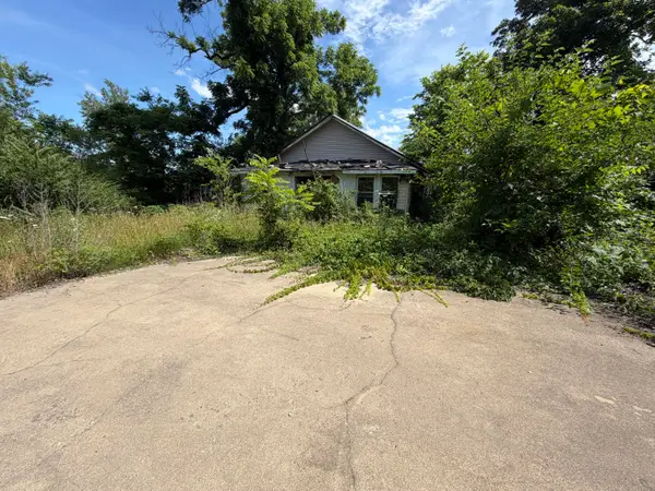 8804 Ward Street, Birch Tree, MO 65438