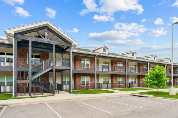 350 S Wildwood Drive #G-301, Branson, MO 65616