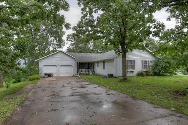 1701 Hickory Hills Drive, Joplin, MO 64801