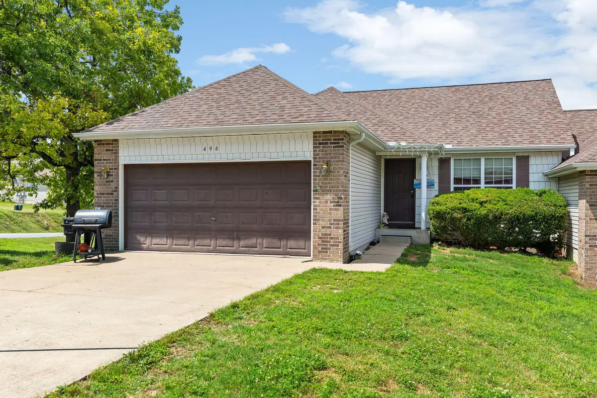 496 Woodland Drive E, Branson, MO 65616 - #1