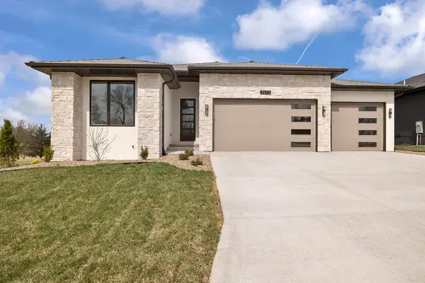 4133 E Vintage Point Drive, Rogersville, MO 65742