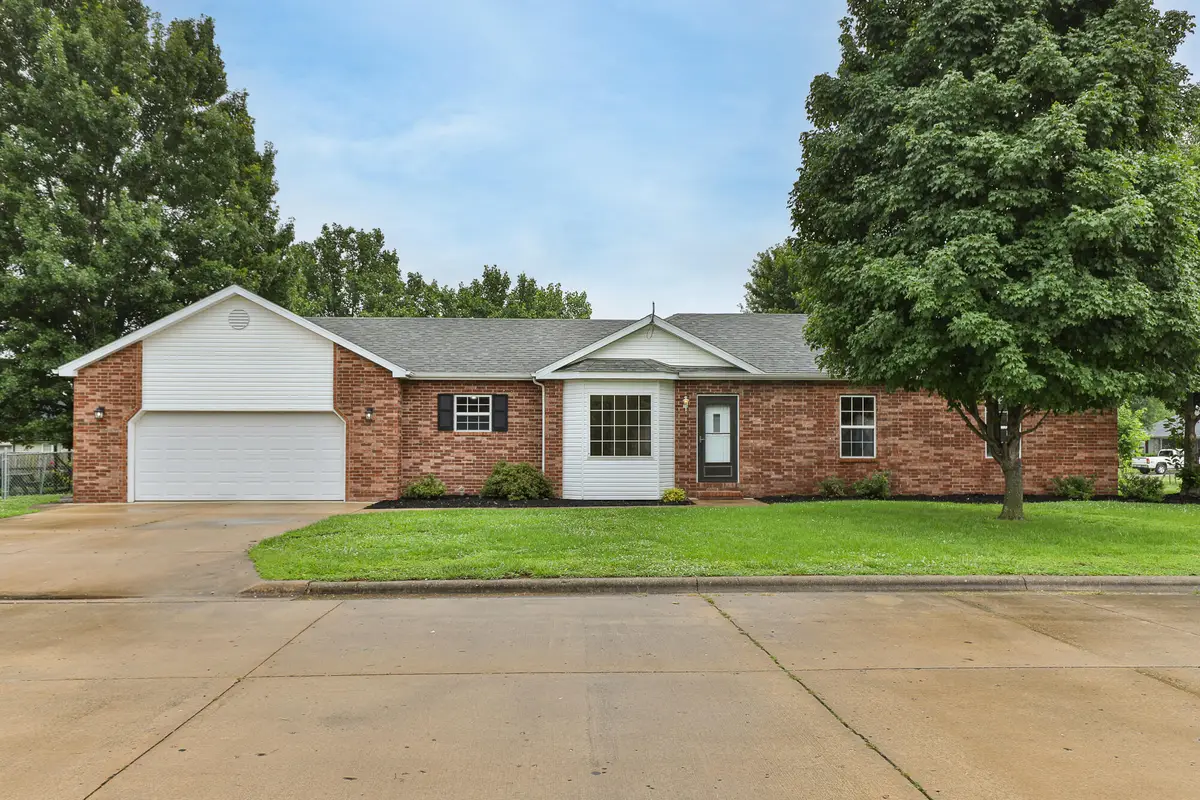 2790 S Grant Avenue, Bolivar, MO 65613 - #1