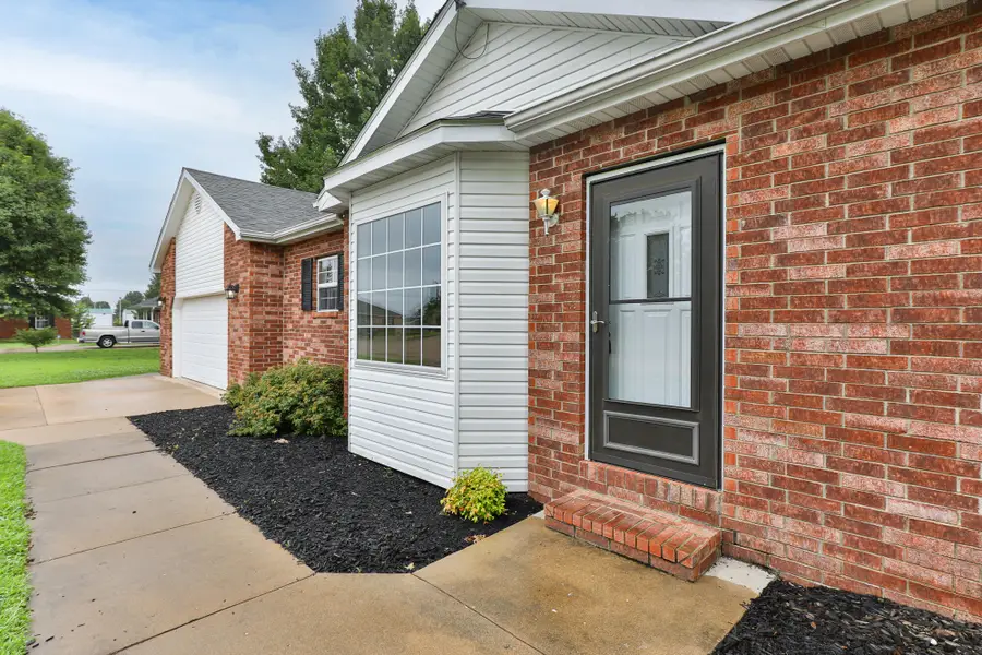 2790 S Grant Avenue, Bolivar, MO 65613 - #3