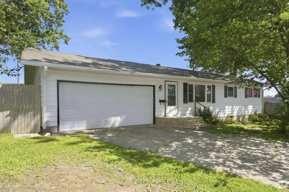 2317 N Bess Place, Springfield, MO 65803 - #1