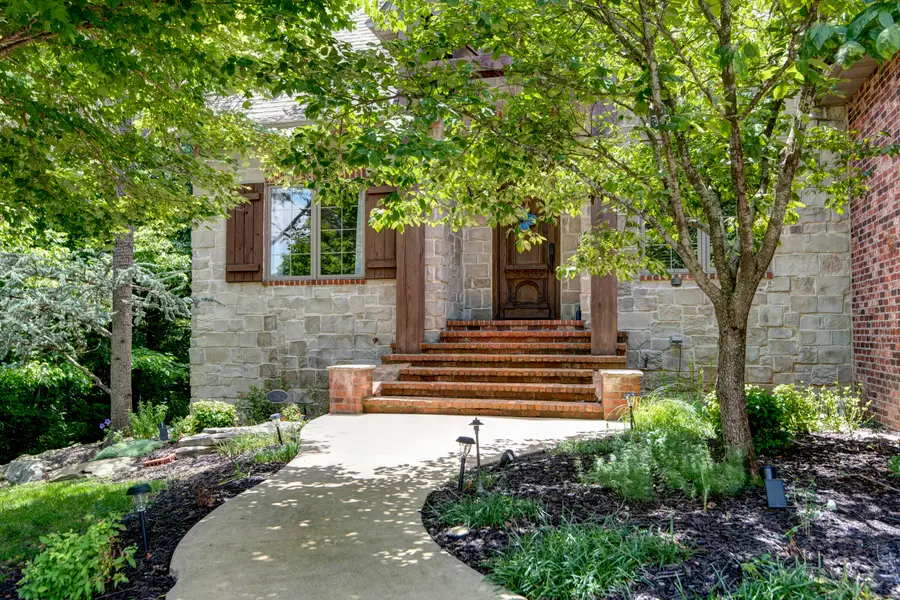 6116 S Danforth Avenue, Springfield, MO 65804 - #2